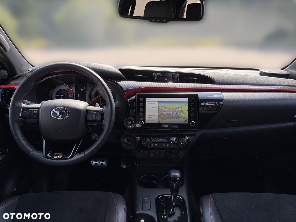 Toyota Hilux 2.8 D-4D Double Cab GR Sport 4x4 - 4