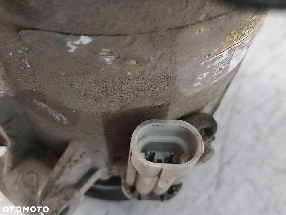 POMPA, SPRĘŻARKA KLIMATYZACJI OPEL ASTRA H 13124752 1.9 CDTI - 3