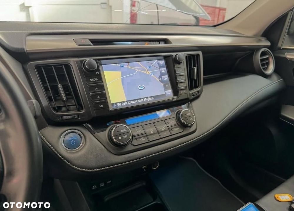 Toyota RAV4 2.5 4x4 Edition S+ - 11