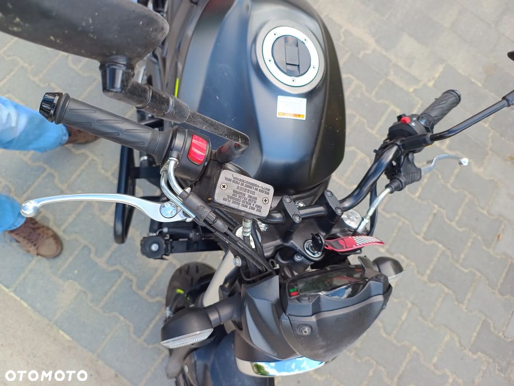 Suzuki SV - 2