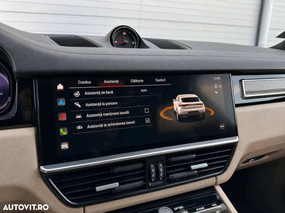 PORSCHE Cayenne Coupe 2022 — imagine 22