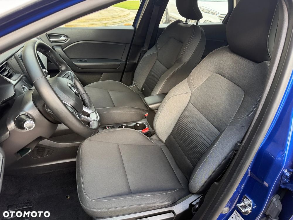 Renault Captur - 10