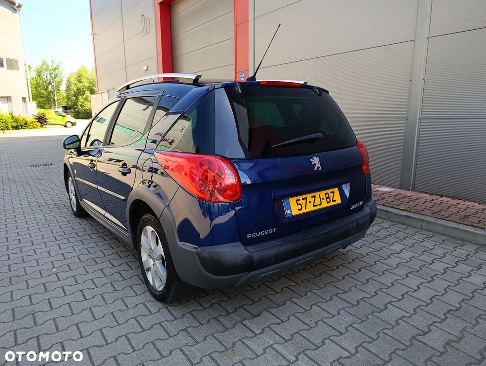 Peugeot 207 120 VTi Outdoor - 9