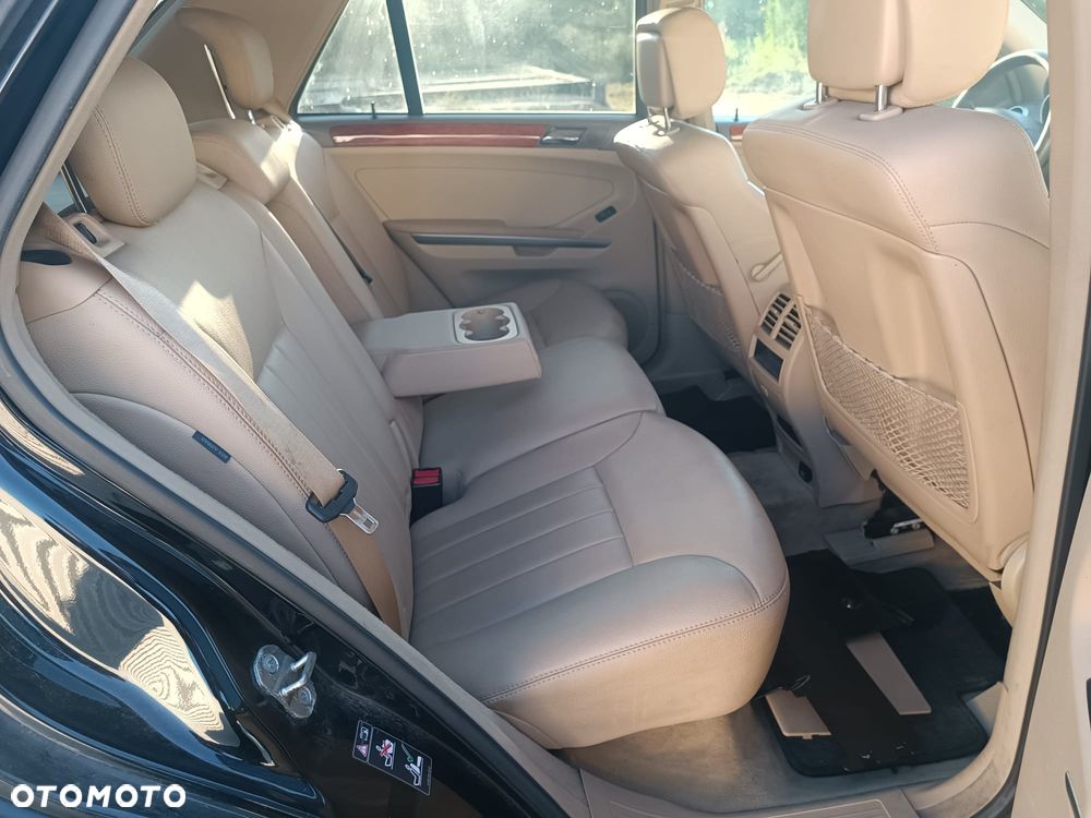 Mercedes-Benz ML 350 4-Matic - 10