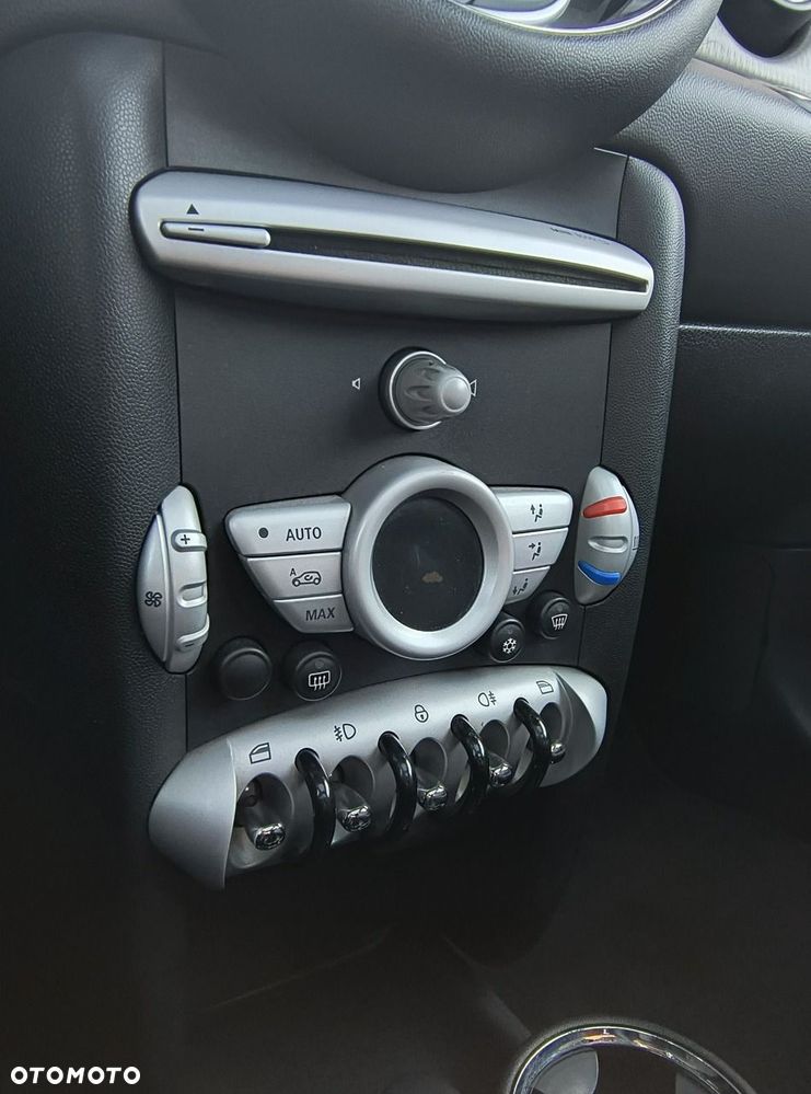 MINI Cooper - 28
