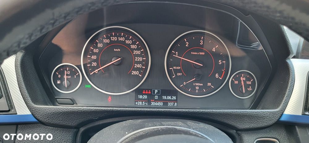 BMW Seria 3 320d xDrive Sport-Aut Sport Line - 11
