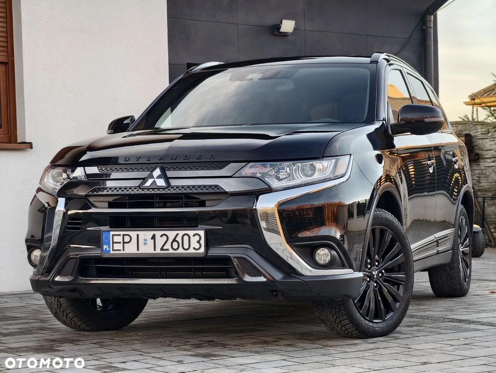 Mitsubishi Outlander 2.4 4WD CVT Intense - 2