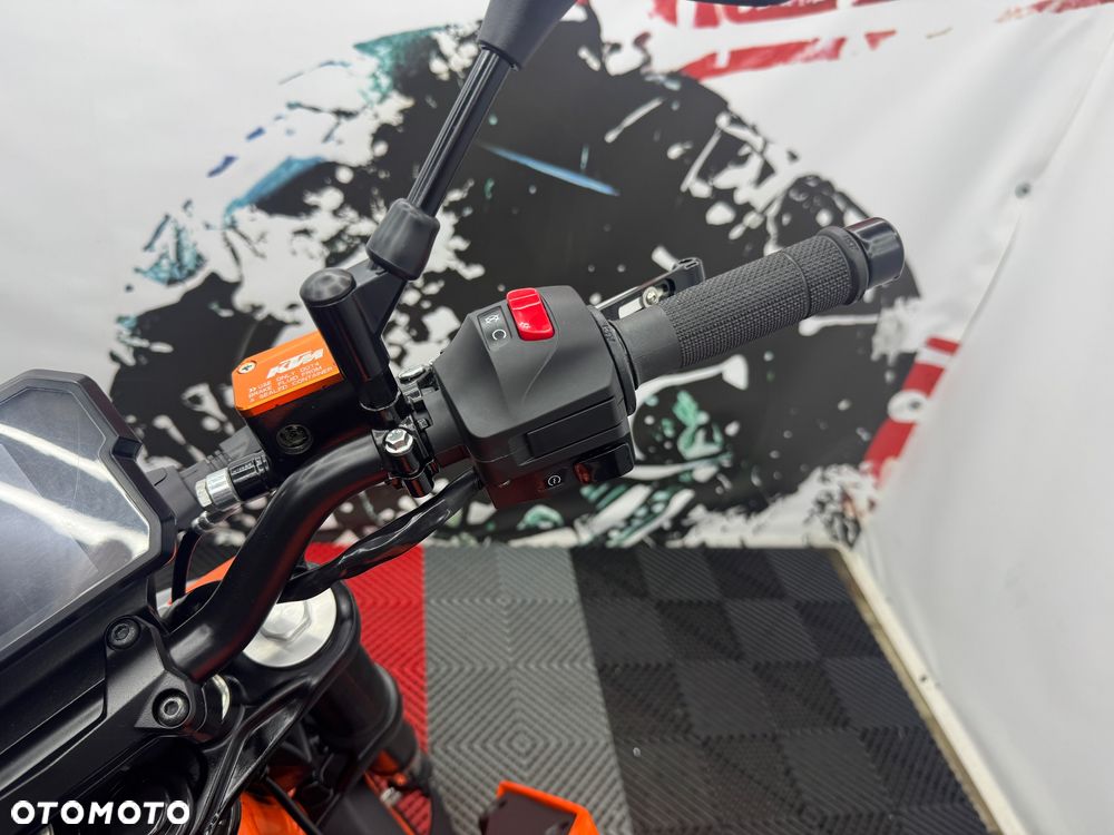 KTM Duke - 25