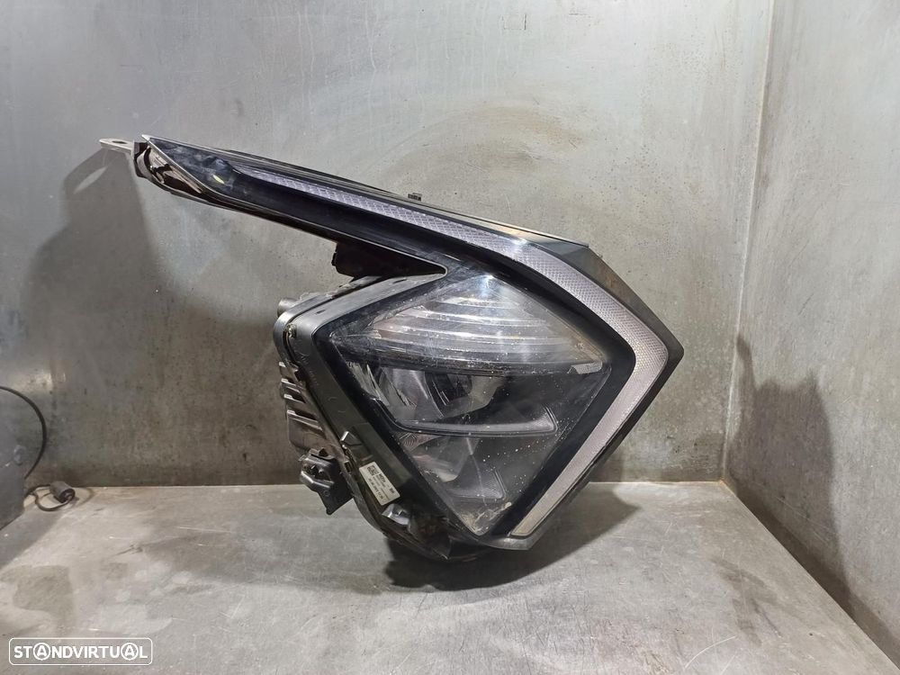 FAROL DIREITO KIA SPORTAGE NQ5 - 1