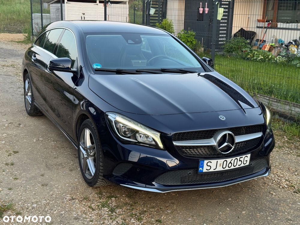 Mercedes-Benz CLA 200 AMG Line - 6