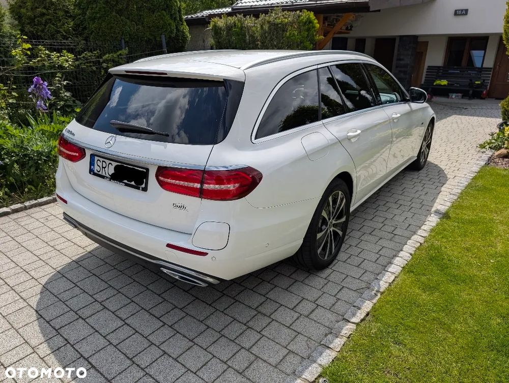 Mercedes-Benz Klasa E - 9