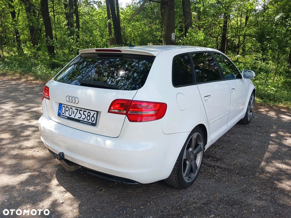 Audi A3 Sportback 1.4 TFSI S line Sportpaket - 11