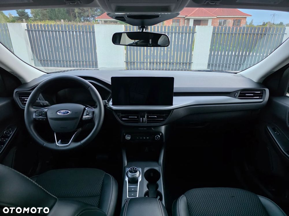 Ford Kuga - 13