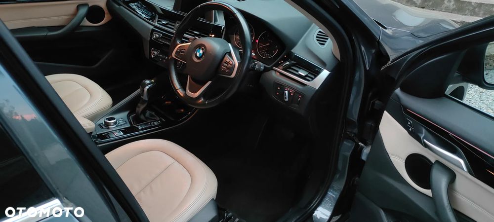 BMW X1 xDrive20d - 17