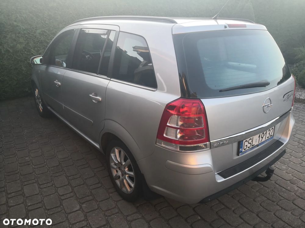 Opel Zafira 1.8 Enjoy - 6