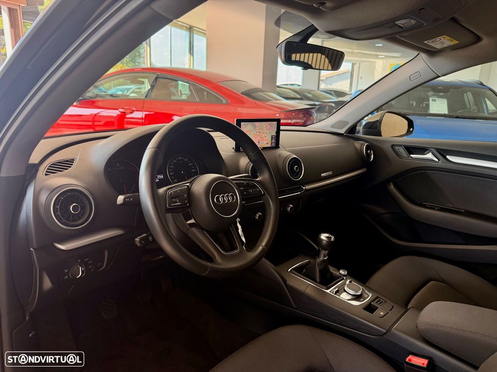 Audi A3 Sportback 30 TDI Sport - 7