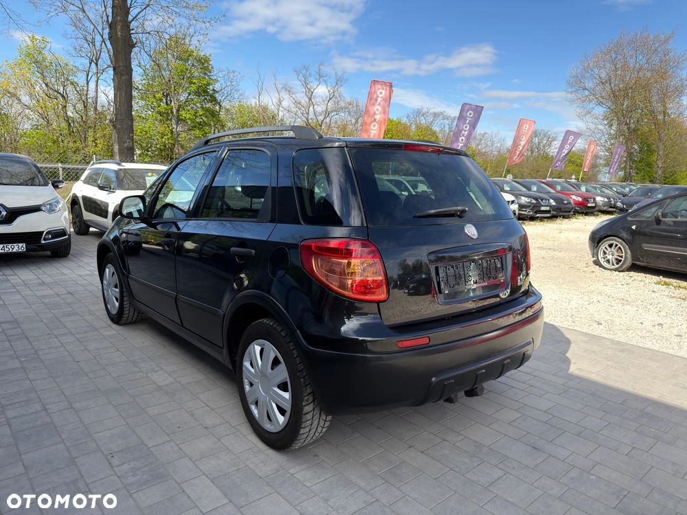 Fiat Sedici 1.6 16V 4x2 Easy - 12
