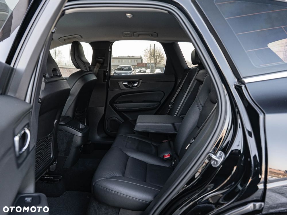 Volvo XC 60 B4 D Geartronic Inscription - 29