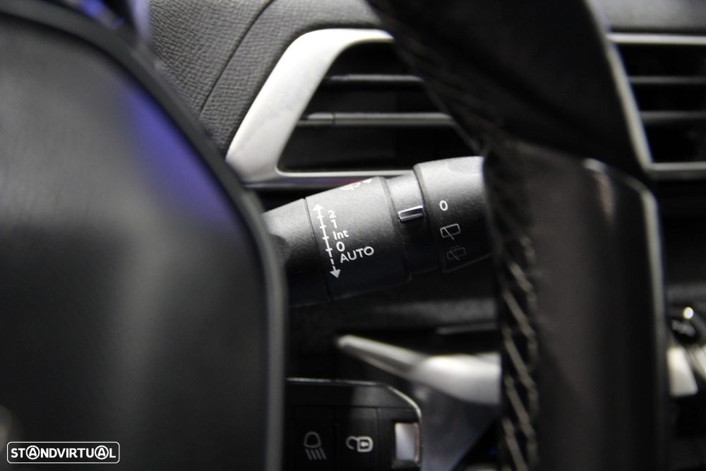 Peugeot 5008 BlueHDI 130 Allure Pack - 14