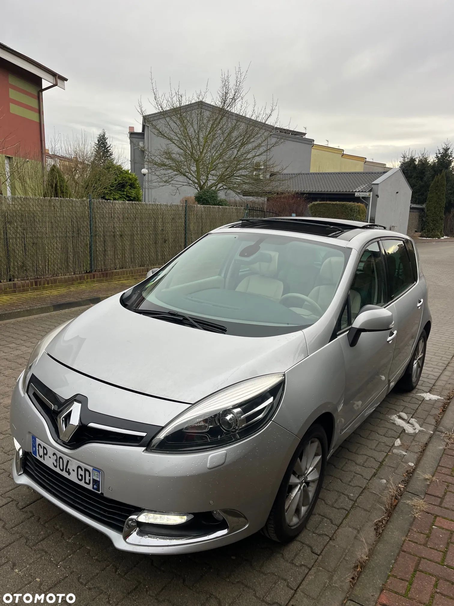 Renault Scenic dCi 150 FAP Luxe - 1