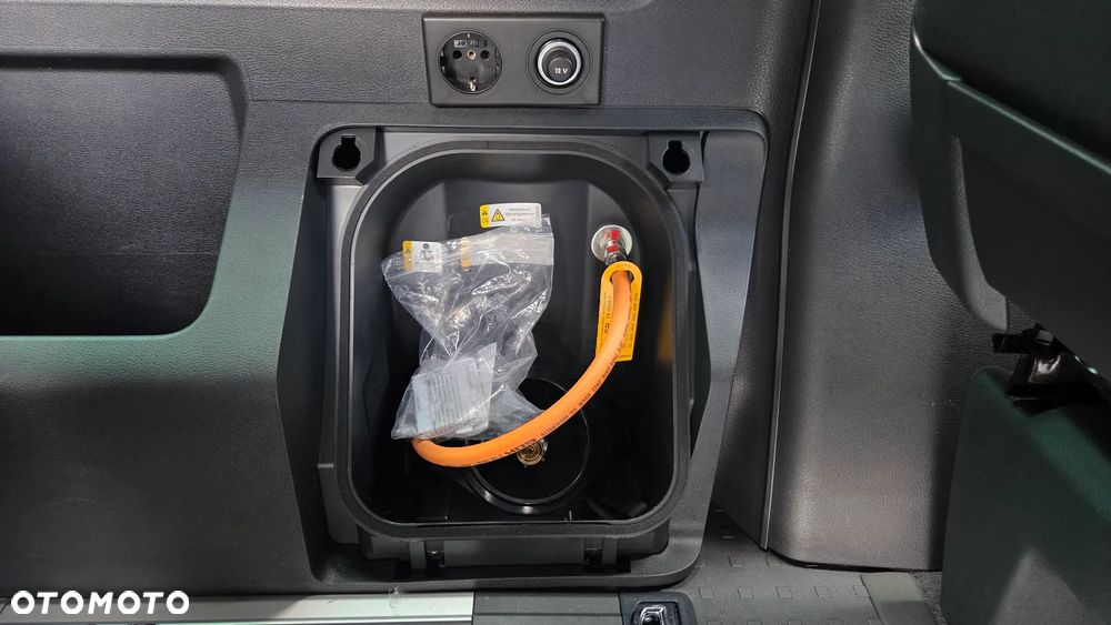 Volkswagen California - 18