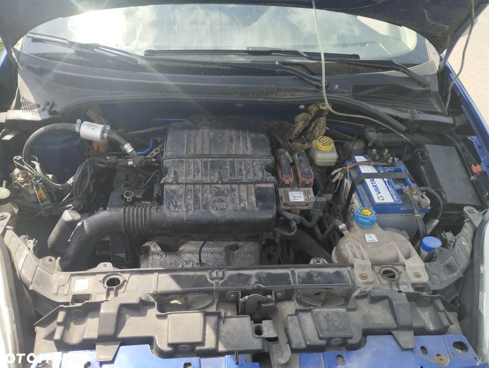 Fiat Grande Punto 1.4 8V 360 - 13