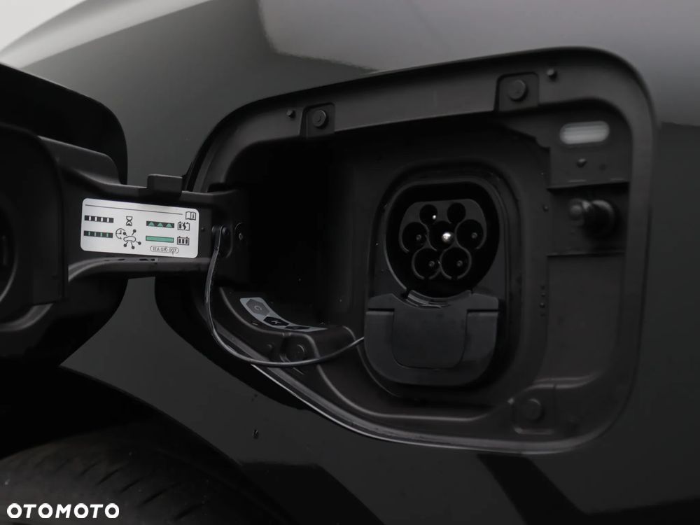 Cupra Terramar 1.5 e-Hybrid DSG VZ - 40