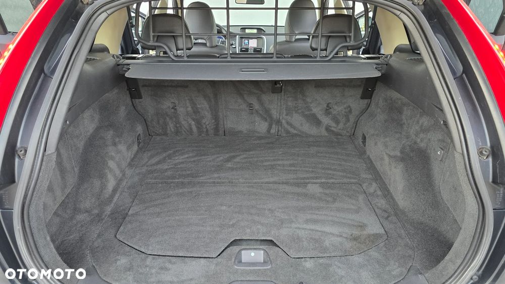 Volvo XC 60 T6 AWD RDesign - 29