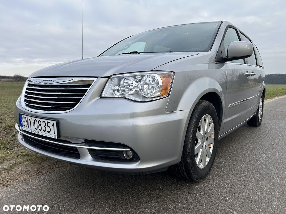 Chrysler Town & Country 3.6 Touring - 31