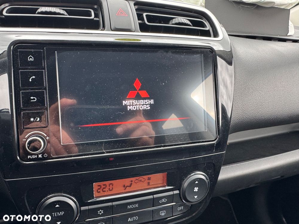 Mitsubishi Space Star - 20