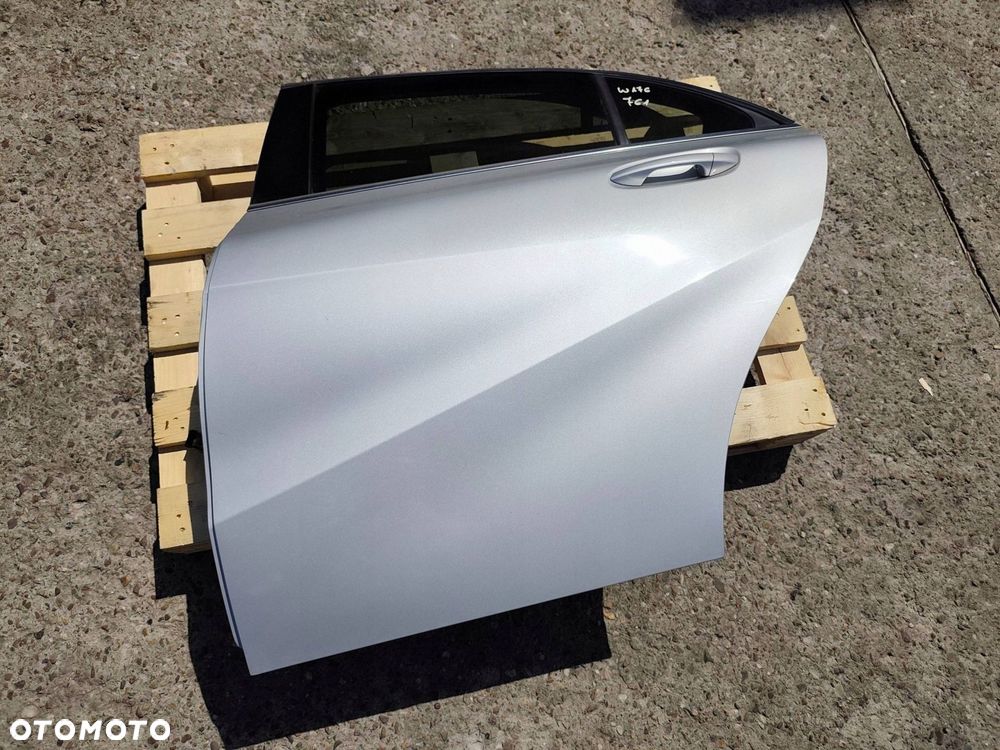 MERCEDES W176 LEWE TYLNE DRZWI 761 ORYGINAŁ W KOLOR - 6