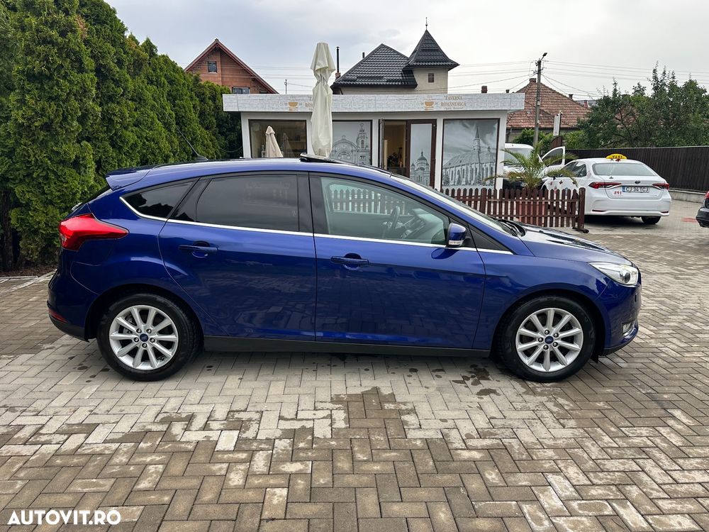 Ford Focus 1.5 EcoBoost Titanium - 15