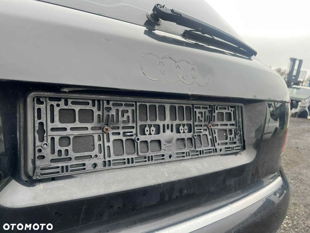 Klapa bagażnika Audi A4 B6 Kombi !! Kompletna !! CZARNA !! - 2