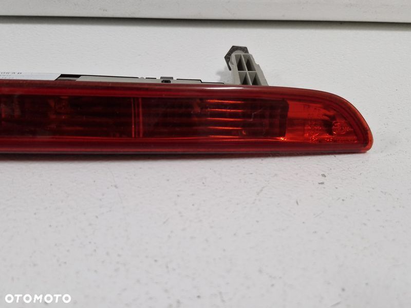 opel agila b suzuki splash trzecie 3 światło stopu 35810-51k0 - 2