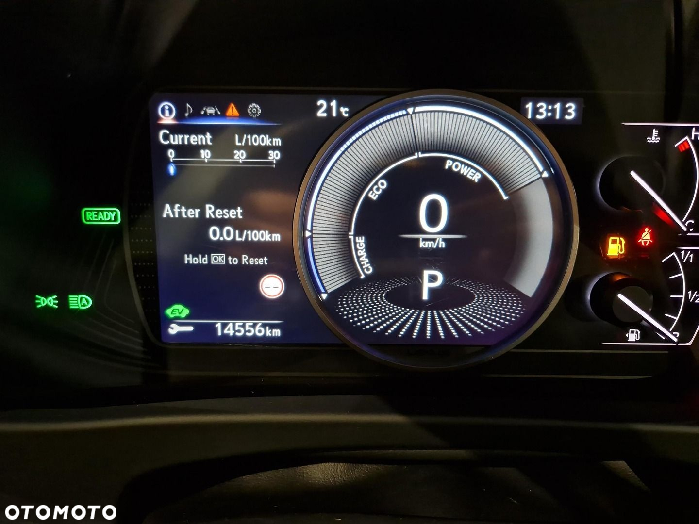 Lexus UX 250h GPF F Impression 2WD - 18