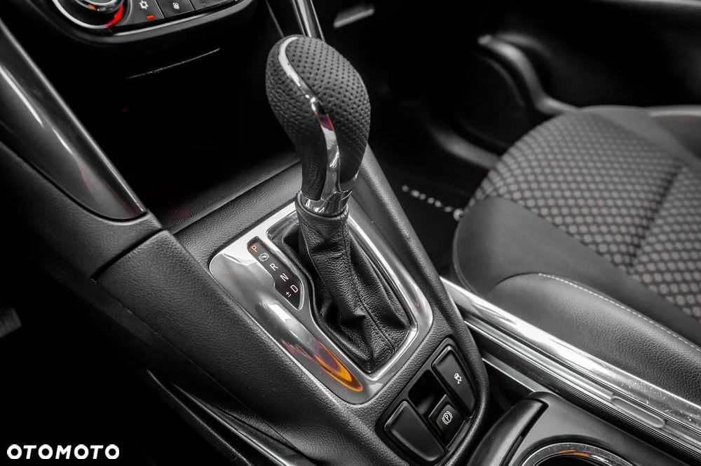 Opel Zafira 1.4 Turbo Automatik Business Edition - 26