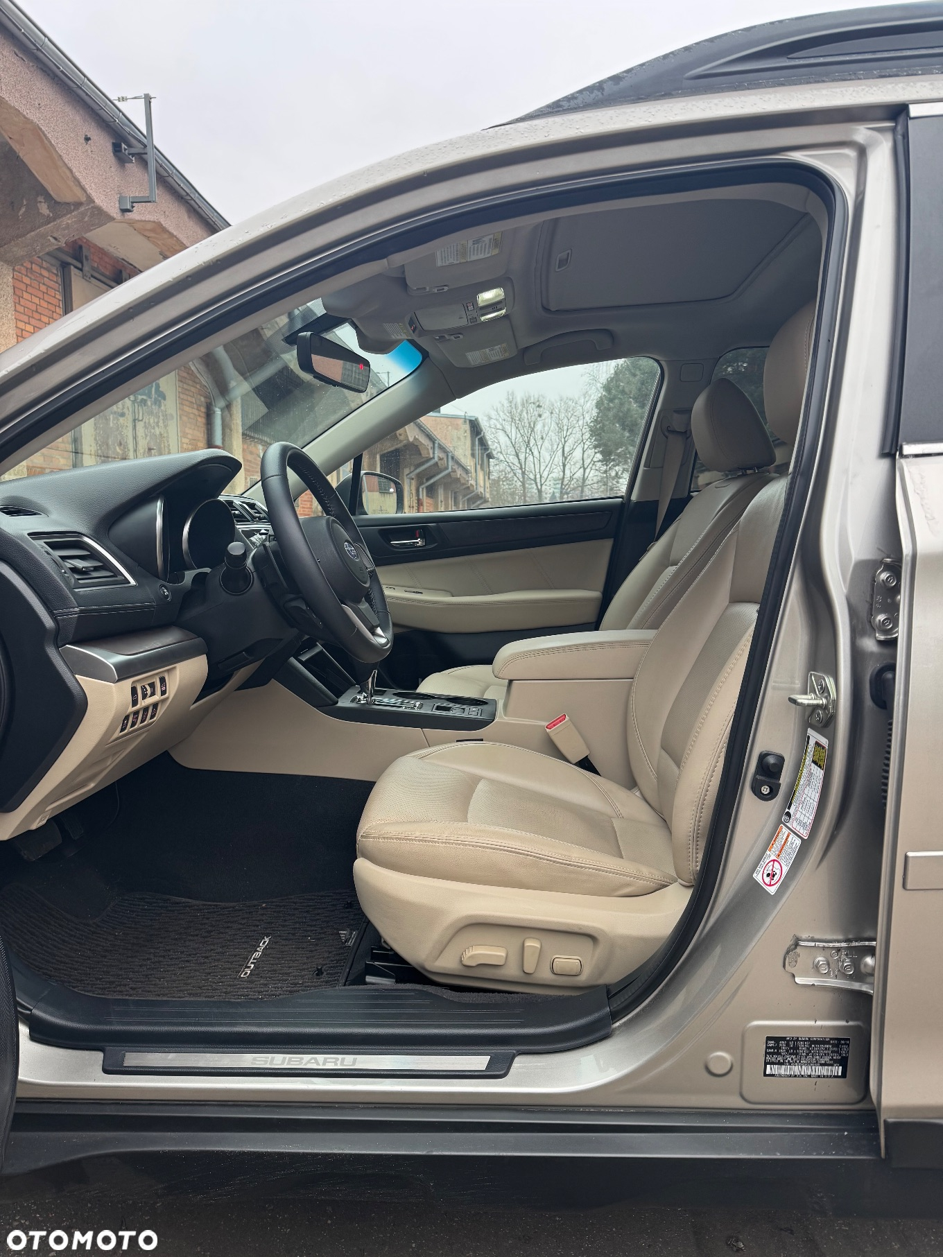 Subaru Outback - 15