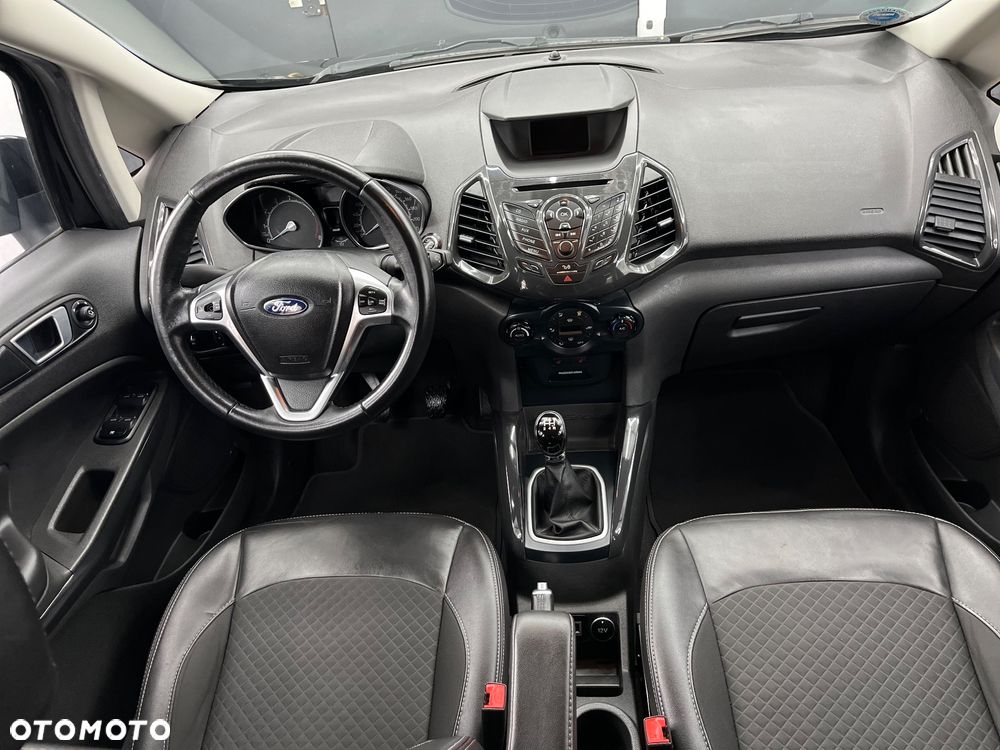 Ford EcoSport - 18