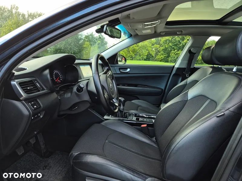 Kia Optima 1.7 CRDI M - 9