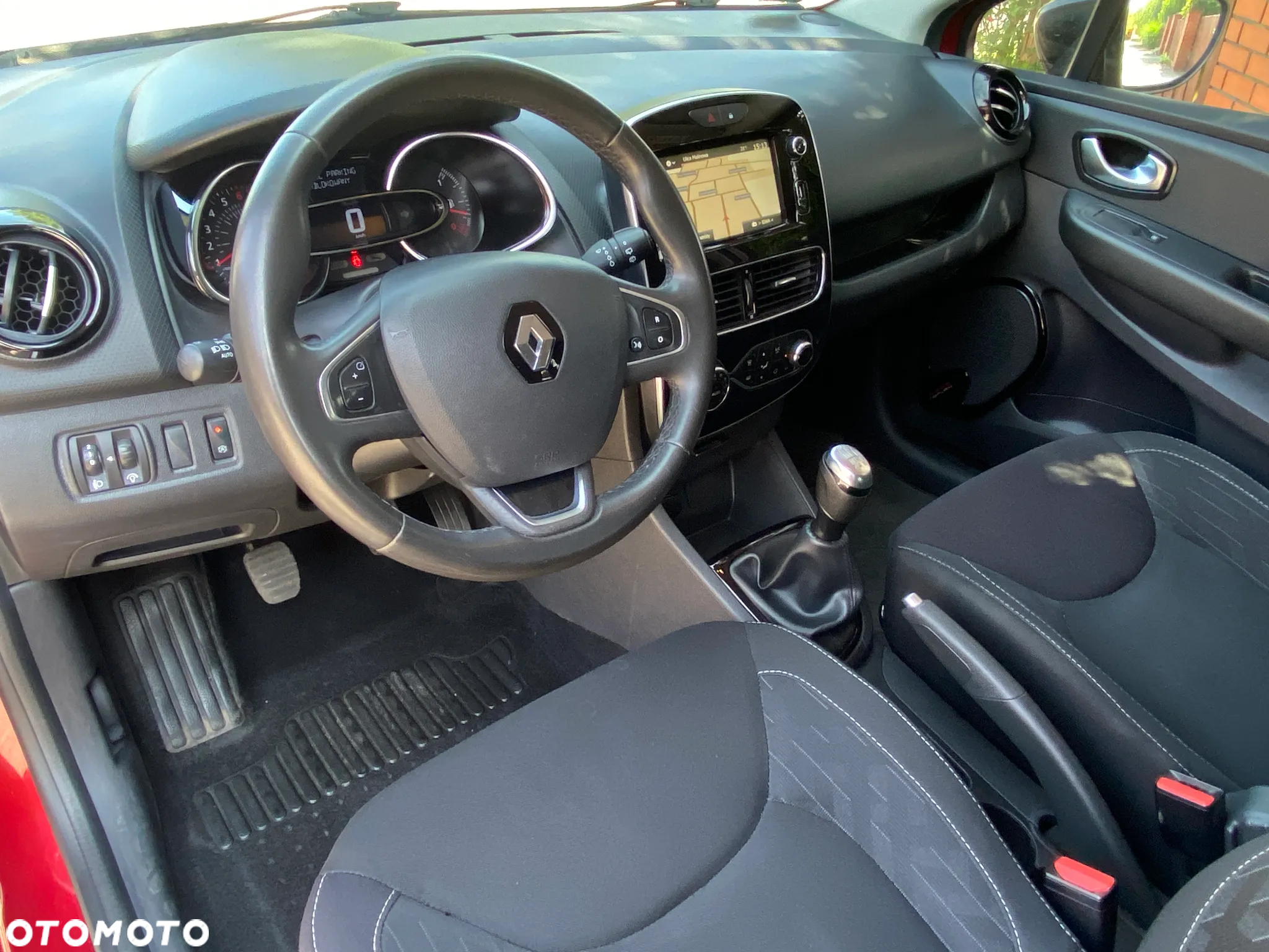 Renault Clio 0.9 TCe Limited - 5