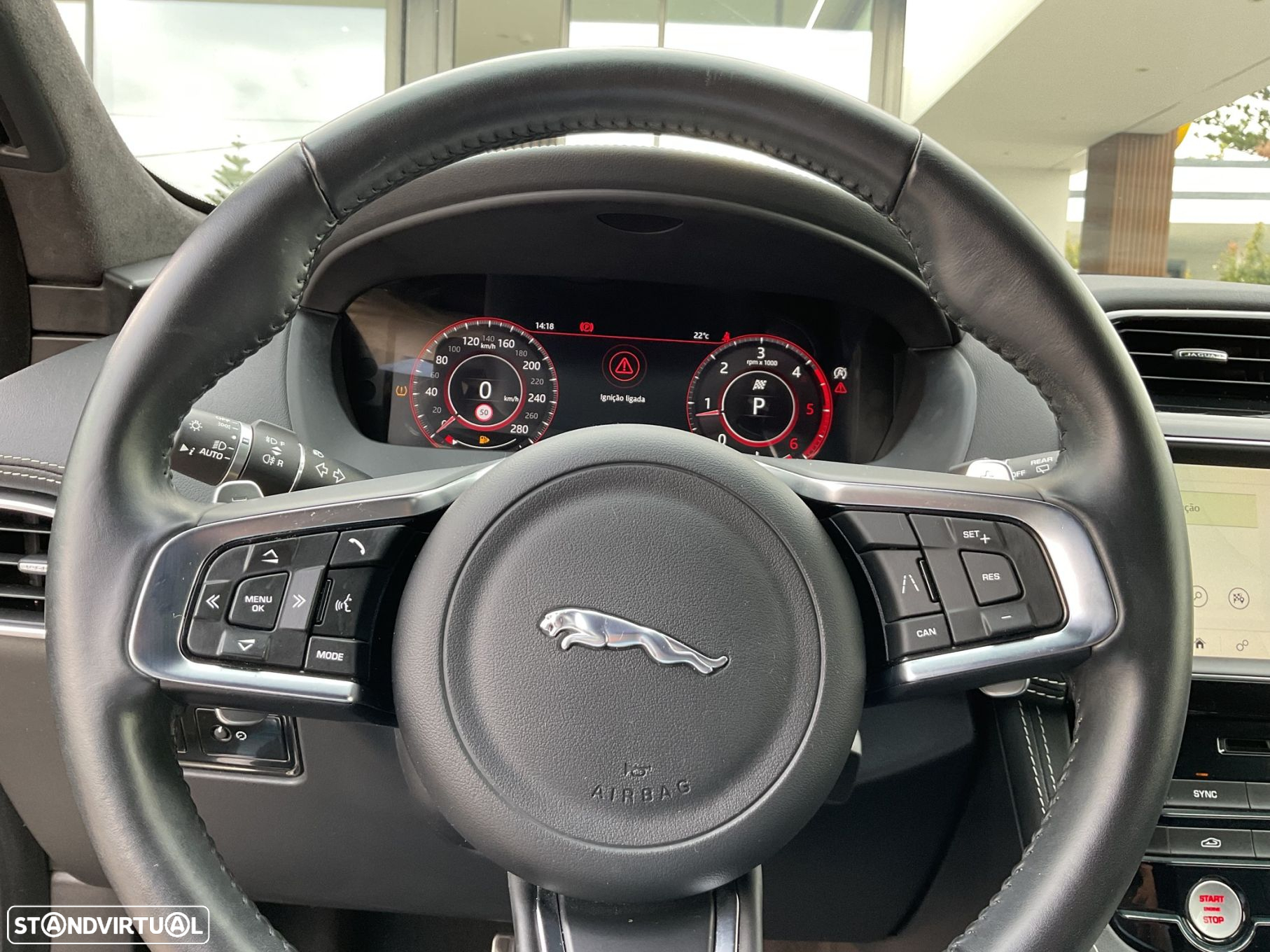 Jaguar F-Pace 2.0 i4D R-Sport AWD Aut. - 33