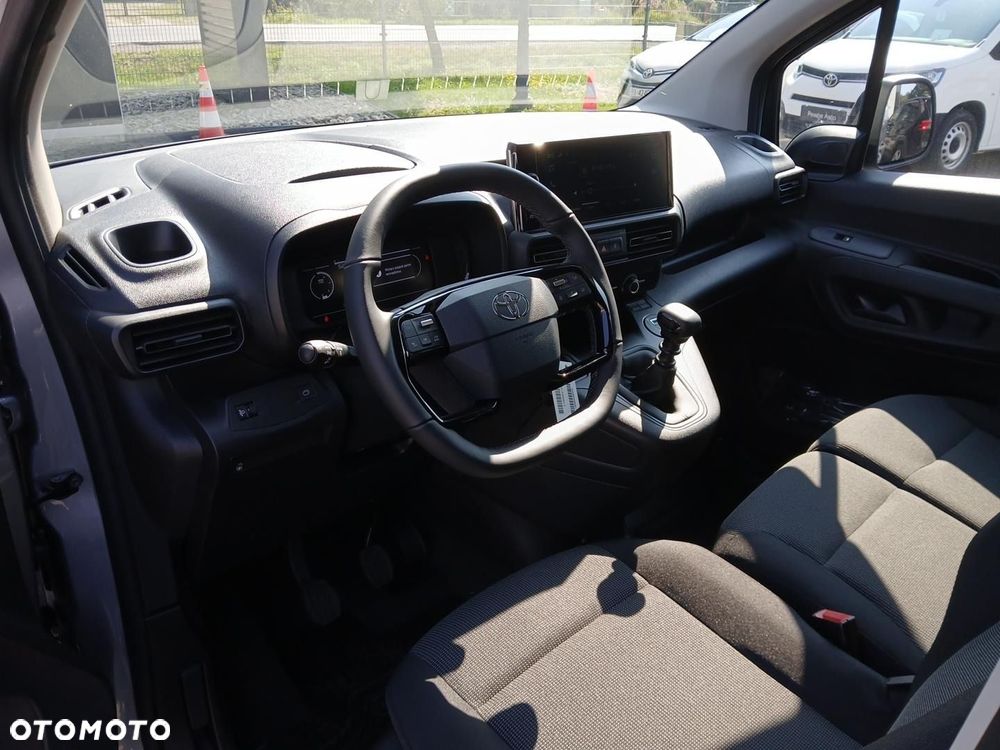 Toyota PROACE CITY - 19