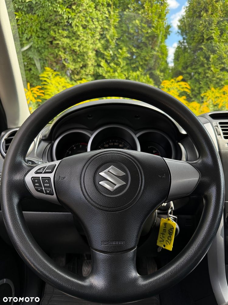 Suzuki Grand Vitara 1.9 DDiS Comfort - 19