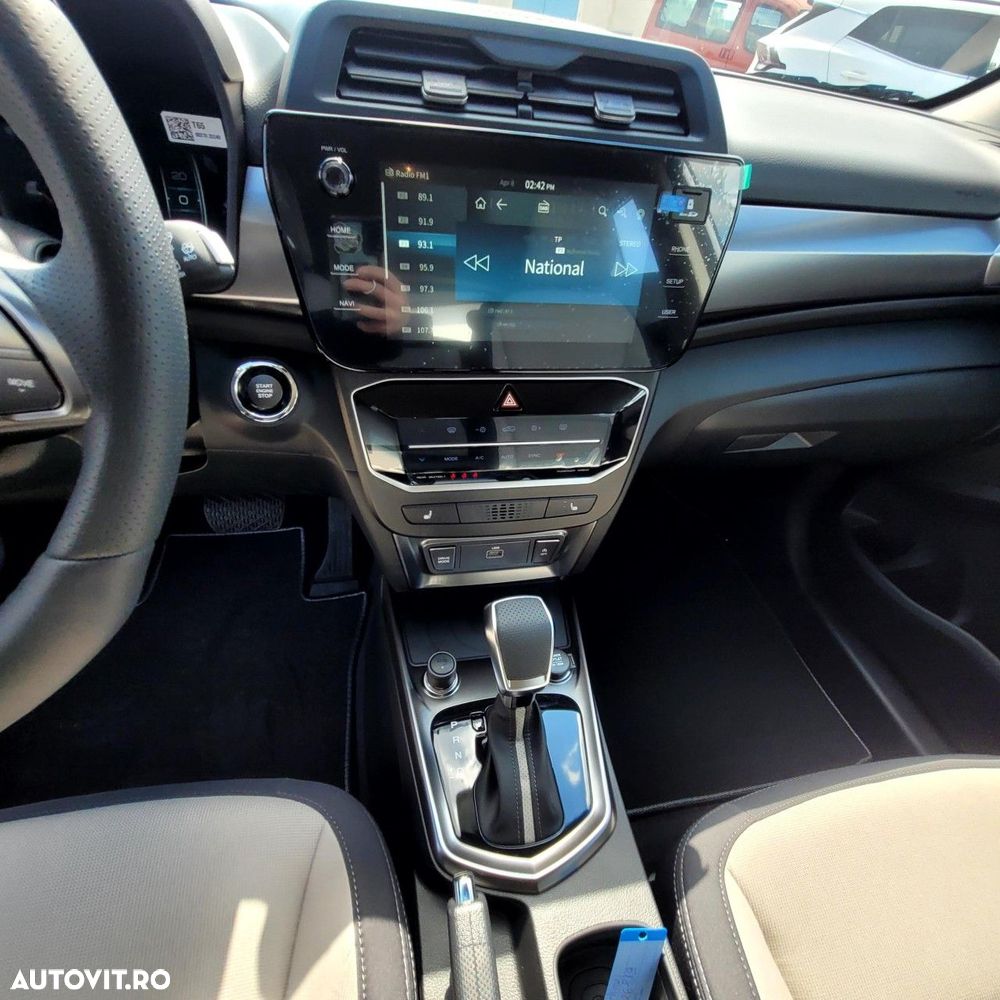 SsangYong Tivoli - 22
