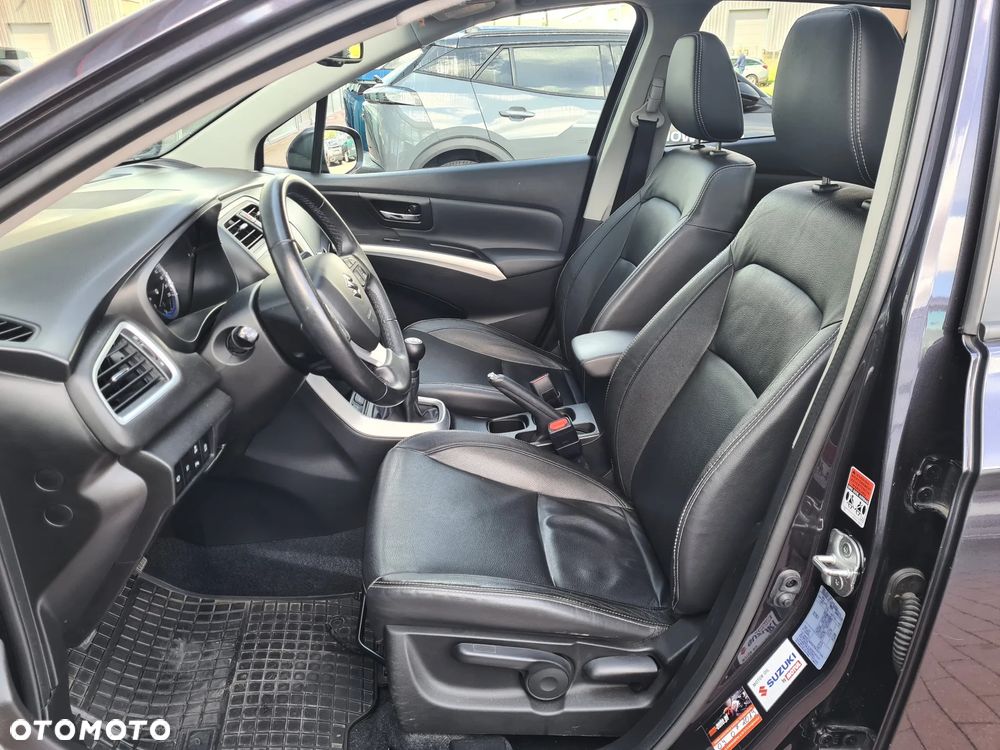 Suzuki SX4 1.6 Premium - 12