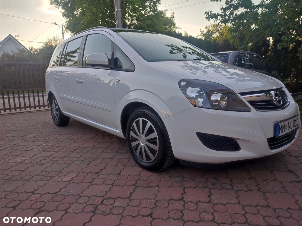 Opel Zafira 1.6 Cosmo - 5