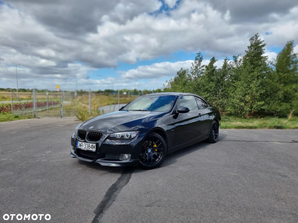 BMW 3 Series 2008 photo 2