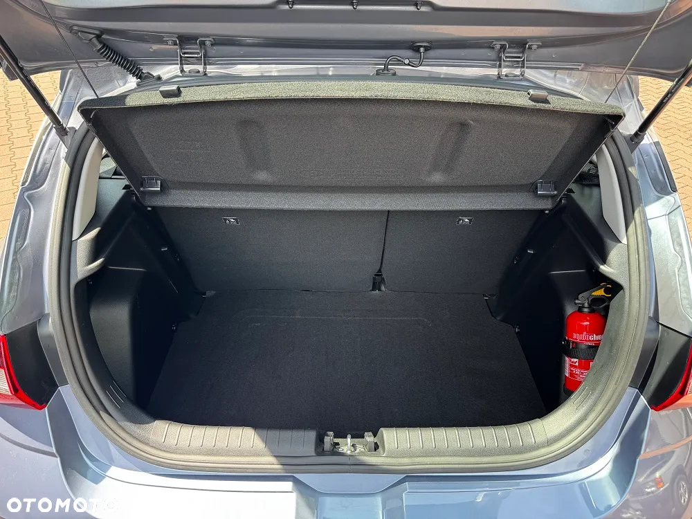 Hyundai i20 1.2 Modern - 16