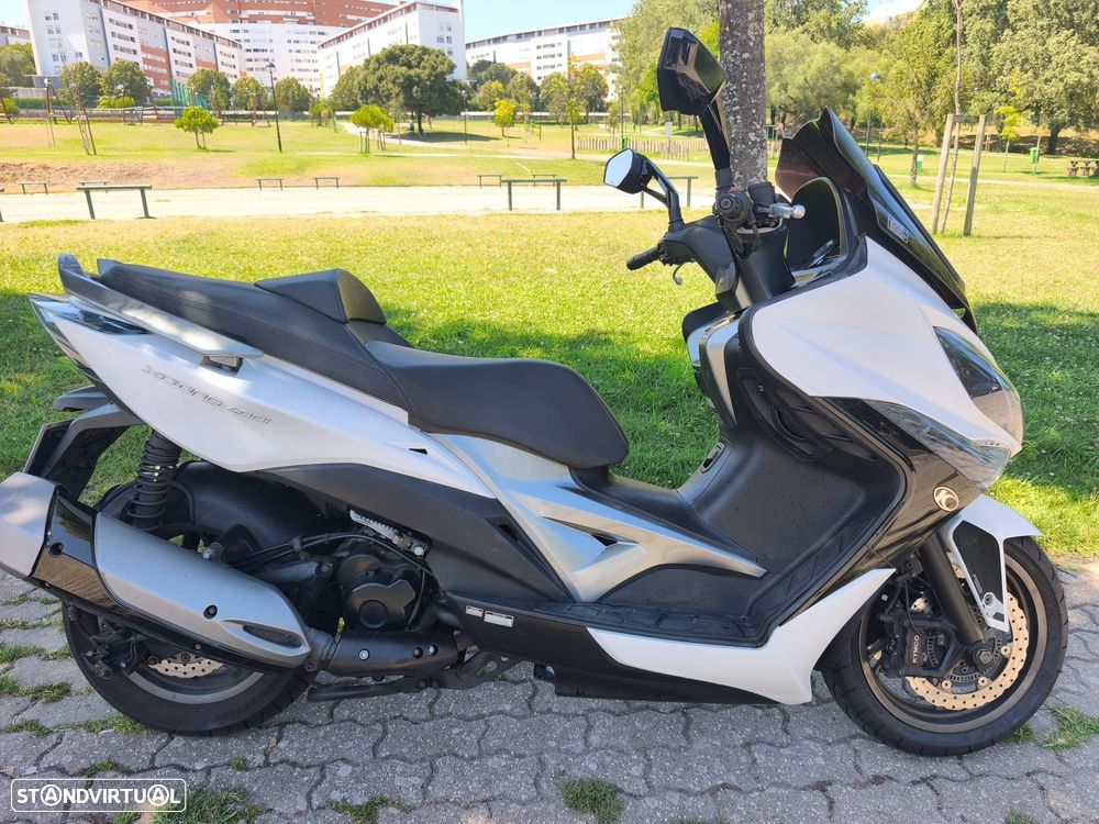 Kymco Xciting 400i Abs - 6