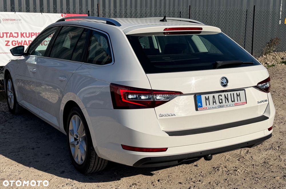 Skoda Superb 1.4 TSI ACT Sportline DSG - 36